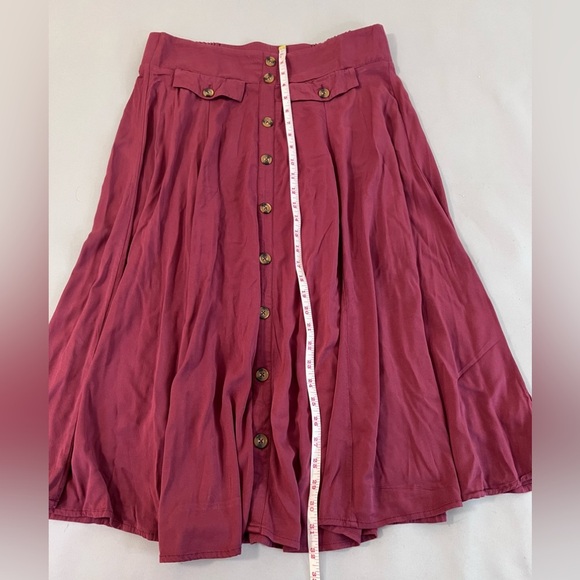 Torrid Women's Dark Red Maroon High Waist‎ Button Midi Skirt Sz 0 - Picture 7 of 12